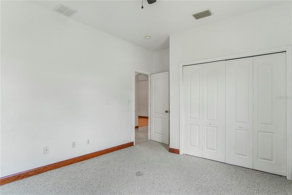 En Venta: $895,000 (3 camas, 2 baños, 2982 Pies cuadrados)