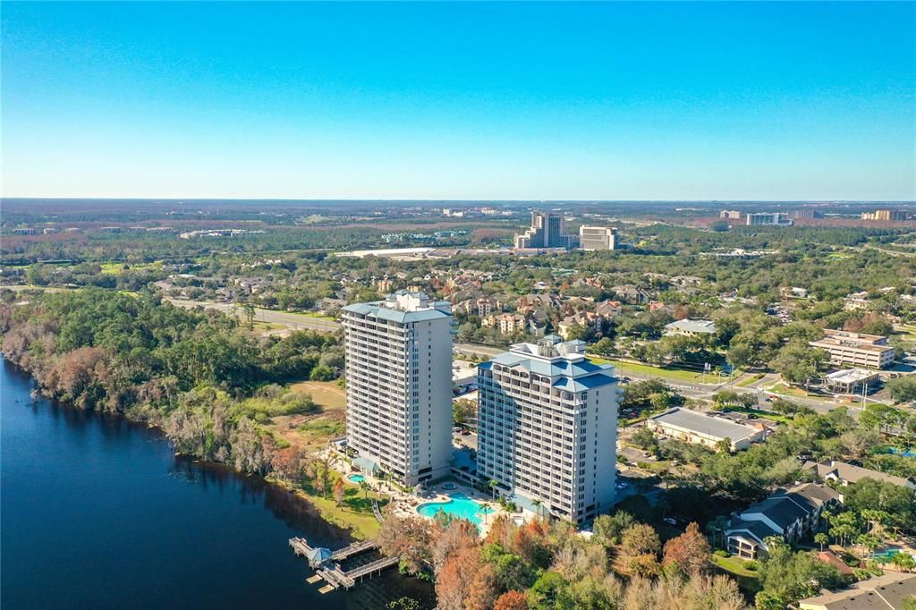 Activo con contrato: $295,900 (2 camas, 2 baños, 1165 Pies cuadrados)