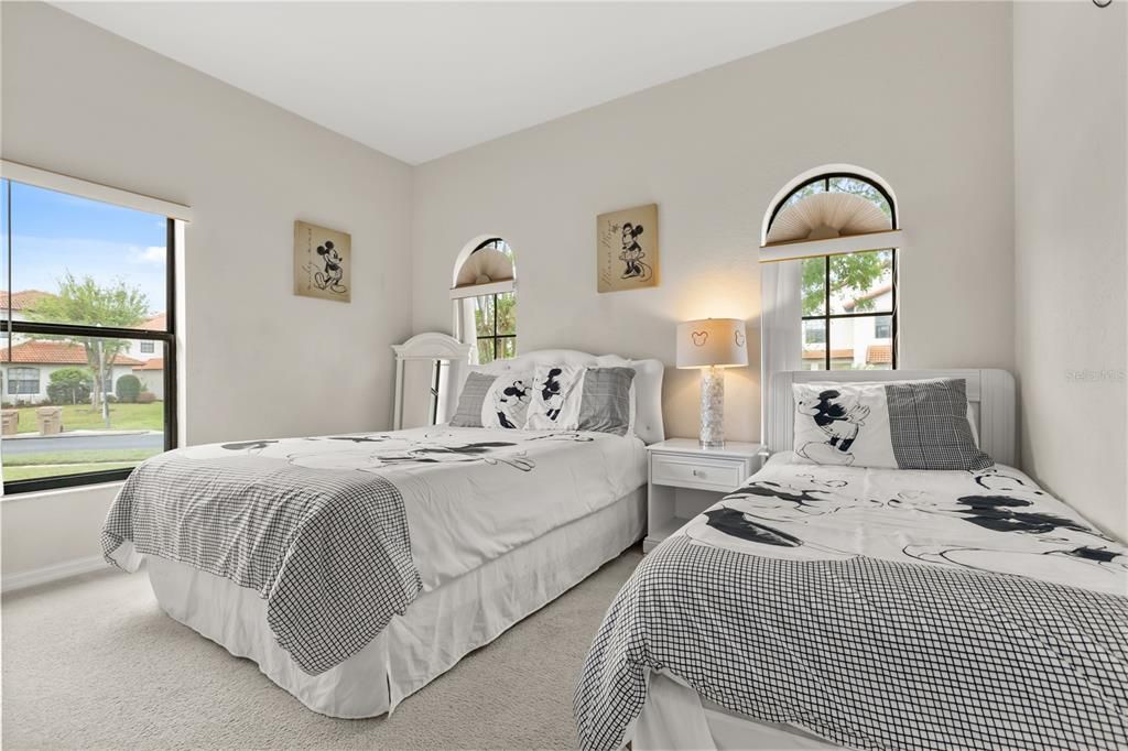 待售: $445,000 (4 贝兹, 3 浴室, 1638 平方英尺)