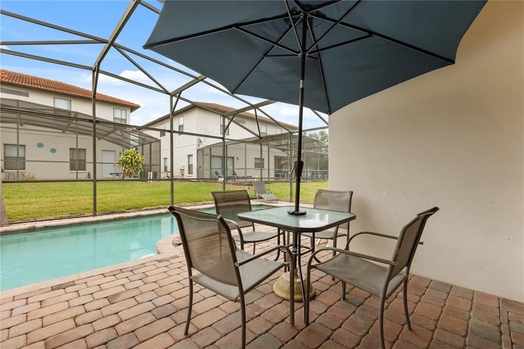 待售: $445,000 (4 贝兹, 3 浴室, 1638 平方英尺)