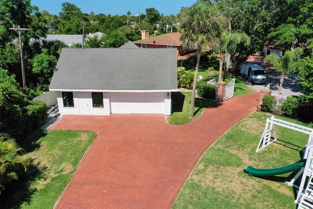 待售: $2,999,999 (6 贝兹, 6 浴室, 9436 平方英尺)