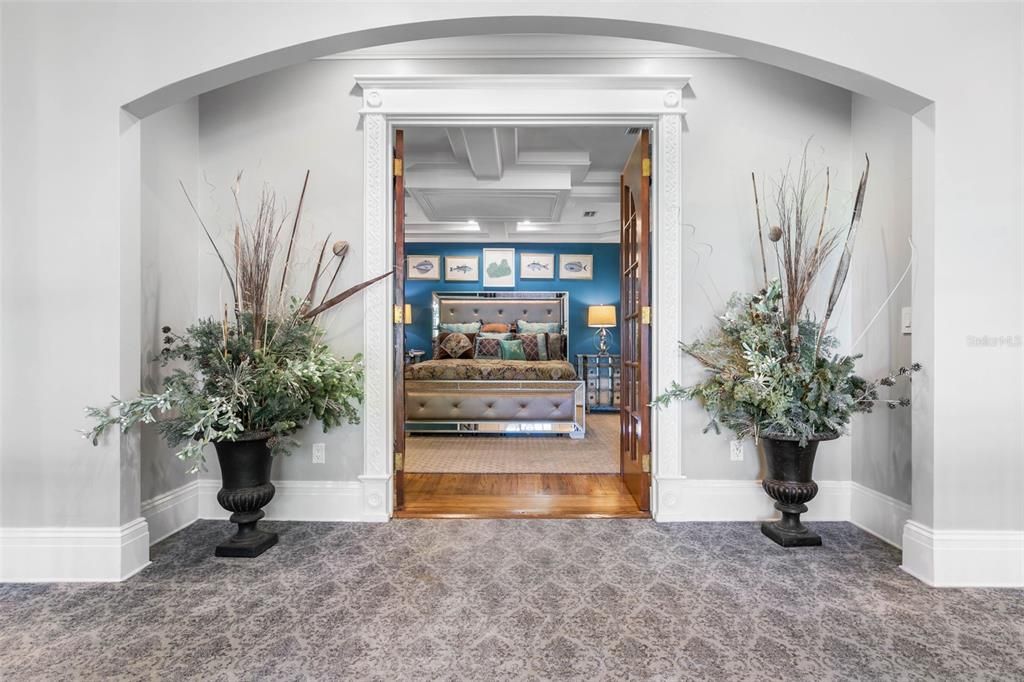 待售: $2,999,999 (6 贝兹, 6 浴室, 9436 平方英尺)