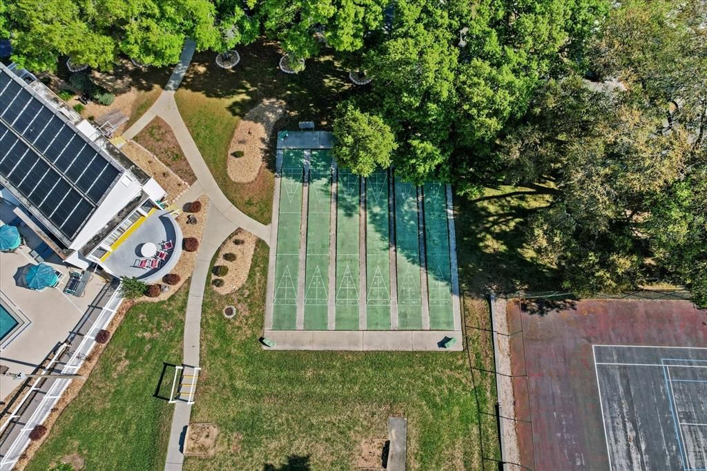 For Sale: $299,900 (2 beds, 2 baths, 1621 Square Feet)