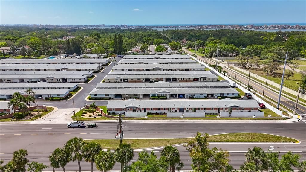 For Sale: $155,900 (2 beds, 1 baths, 765 Square Feet)