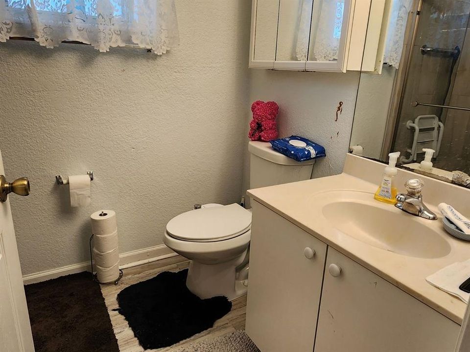 For Sale: $385,000 (3 beds, 2 baths, 1410 Square Feet)