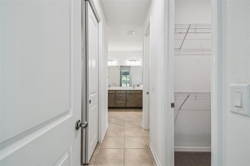 Active With Contract: $349,900 (2 beds, 2 baths, 1976 Square Feet)