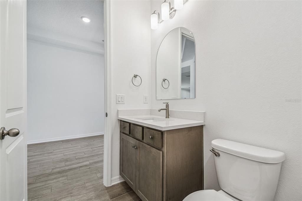 Active With Contract: $349,900 (2 beds, 2 baths, 1976 Square Feet)
