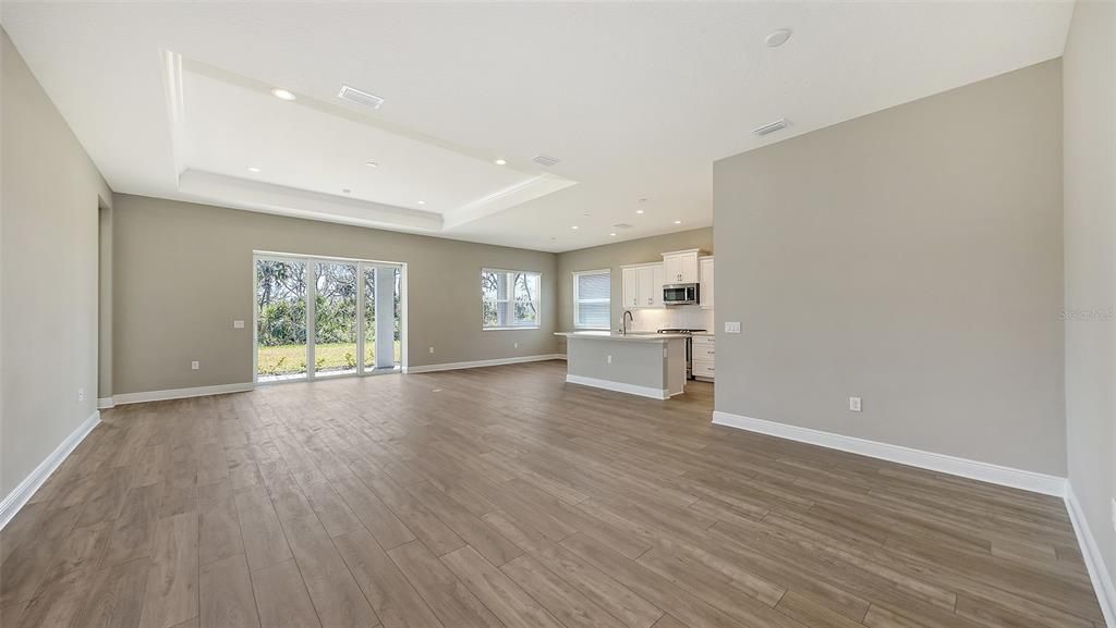 For Sale: $548,990 (2 beds, 2 baths, 1904 Square Feet)