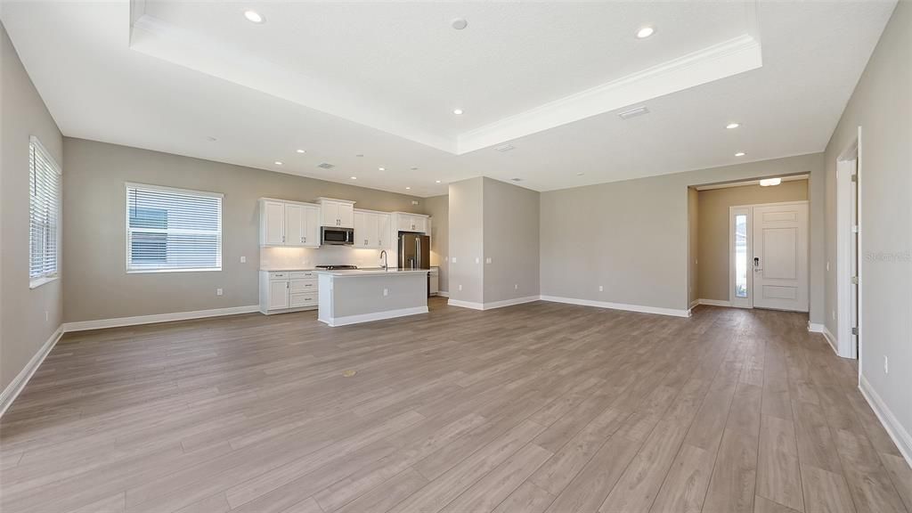 For Sale: $548,990 (2 beds, 2 baths, 1904 Square Feet)