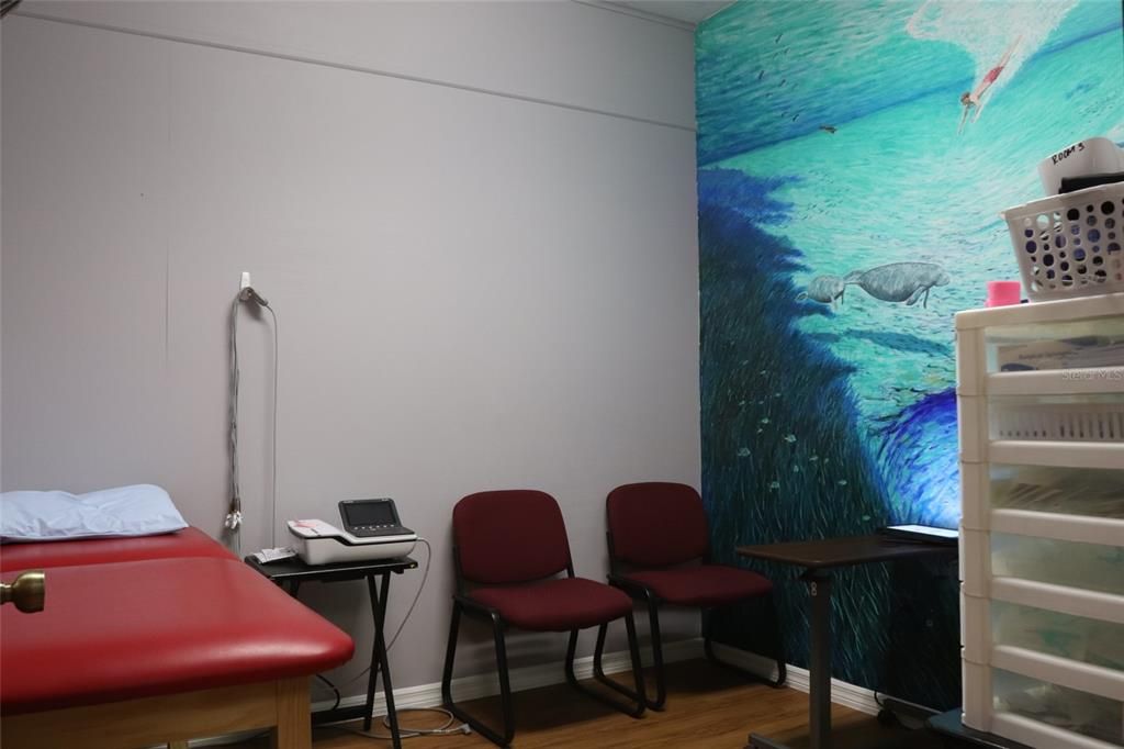 合同活跃: $999,000 (0 贝兹, 0 浴室, 6140 平方英尺)