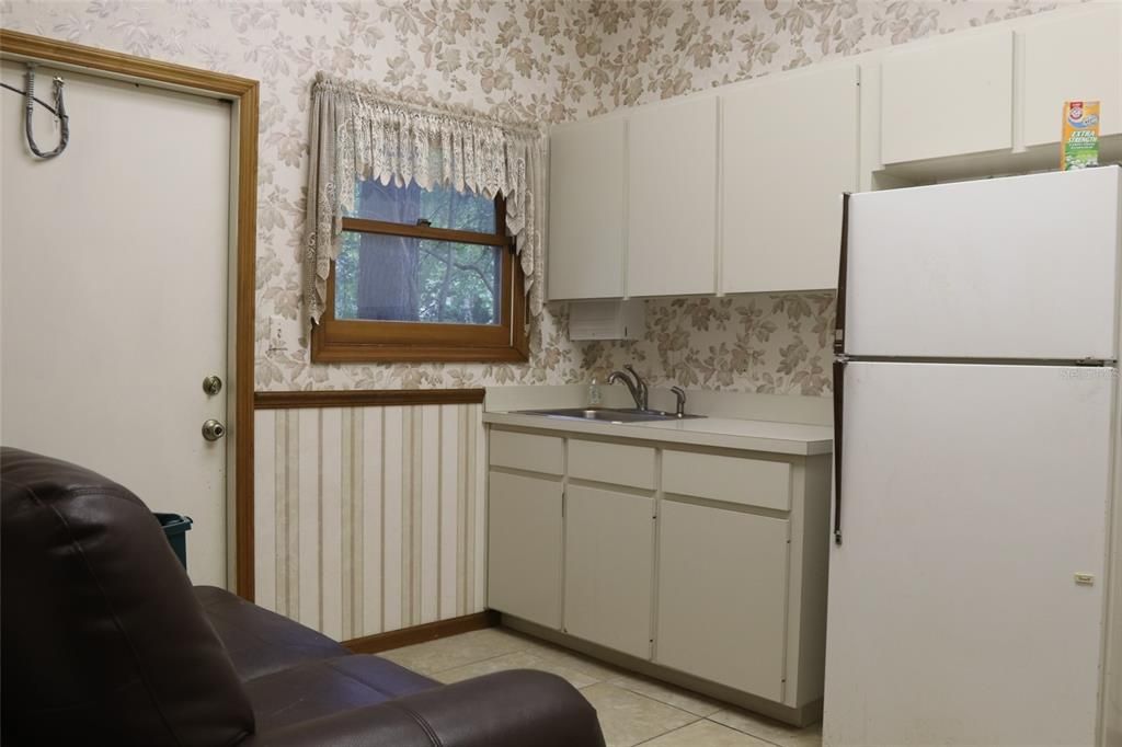 合同活跃: $999,000 (0 贝兹, 0 浴室, 6140 平方英尺)