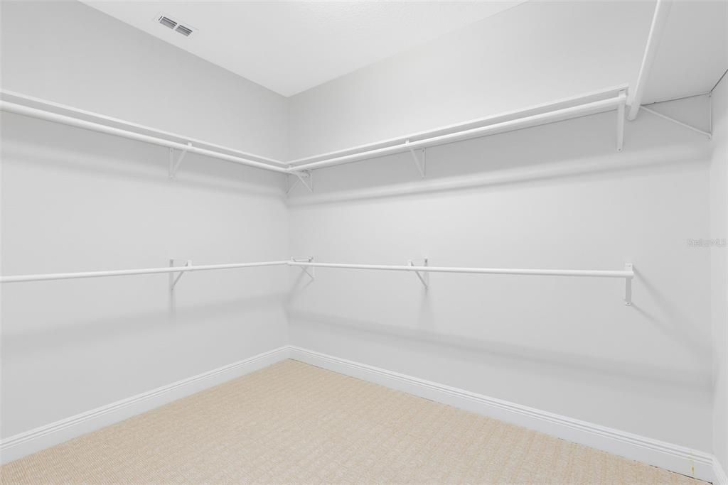 待售: $379,900 (2 贝兹, 2 浴室, 1854 平方英尺)