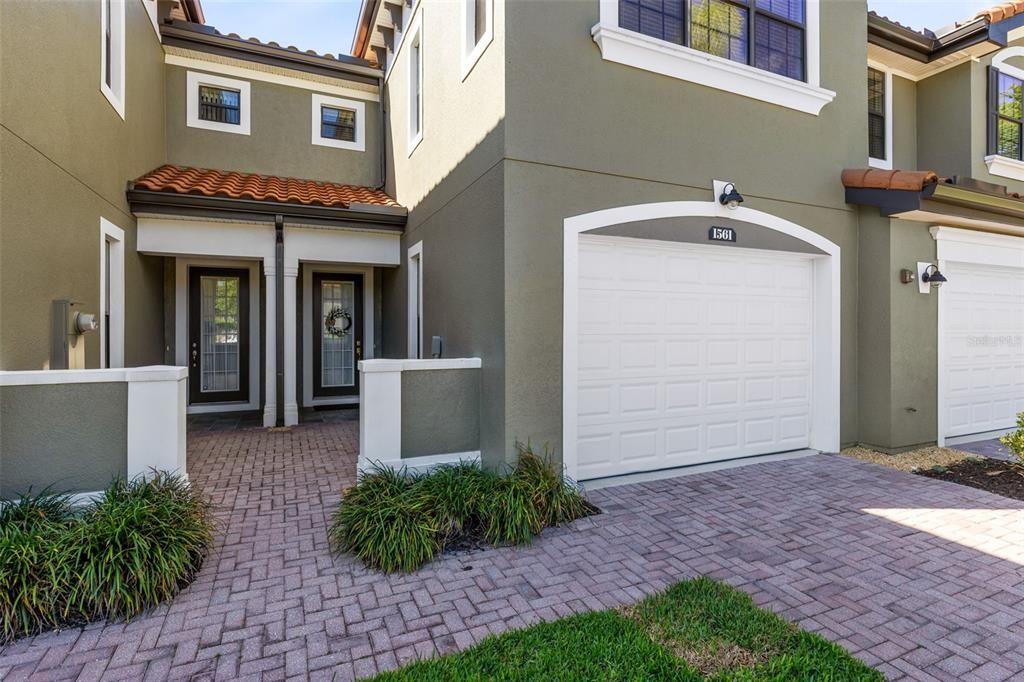 待售: $379,900 (2 贝兹, 2 浴室, 1854 平方英尺)