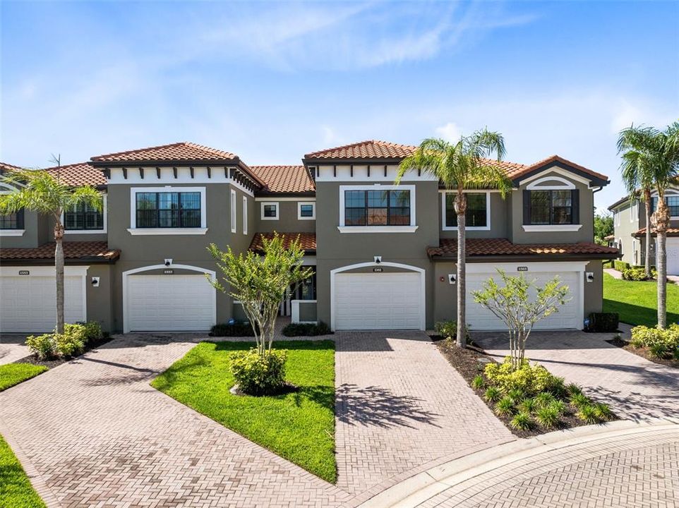 待售: $379,900 (2 贝兹, 2 浴室, 1854 平方英尺)