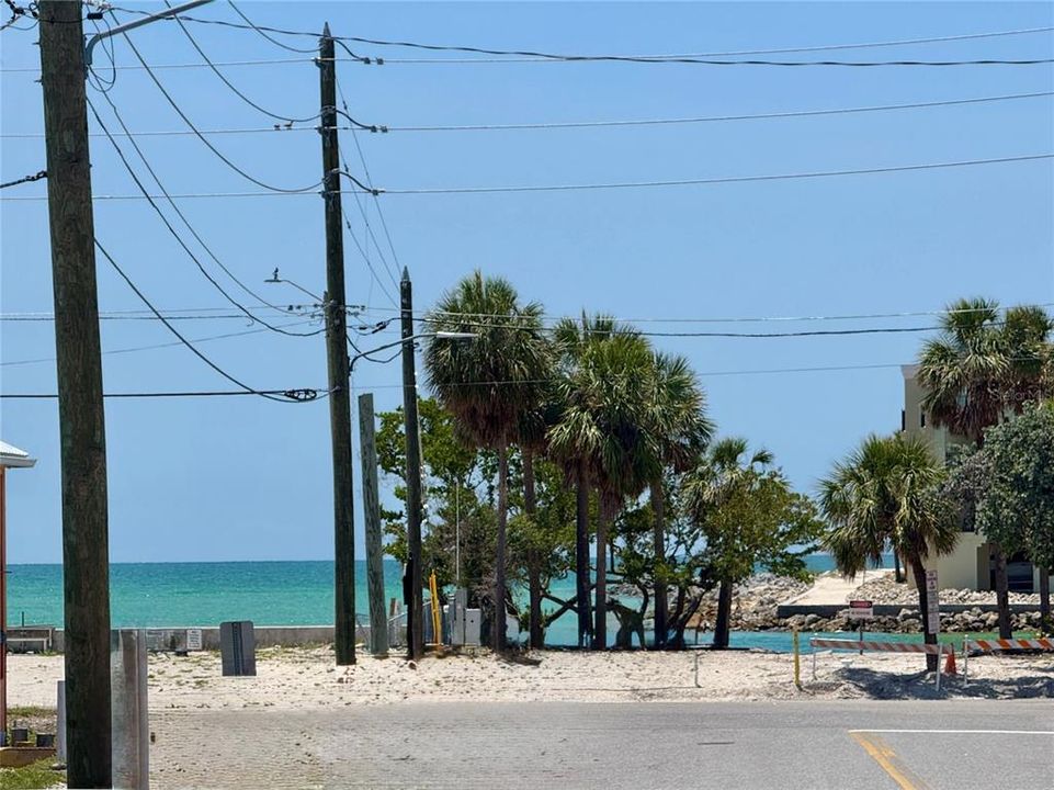 待售: $895,000 (0 贝兹, 0 浴室, 1194 平方英尺)