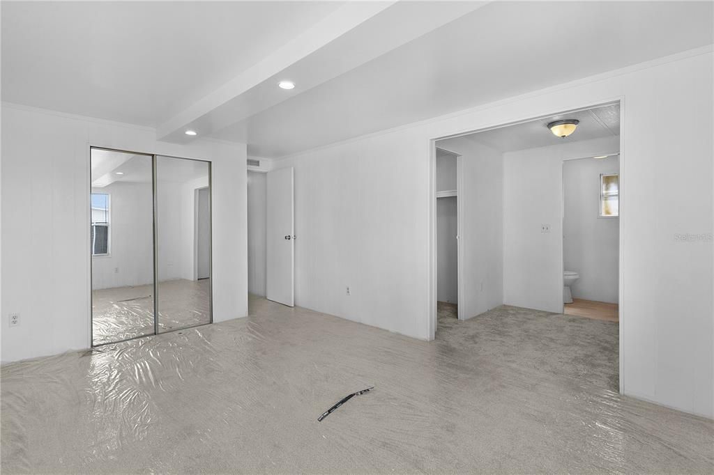 待售: $159,000 (2 贝兹, 2 浴室, 1152 平方英尺)