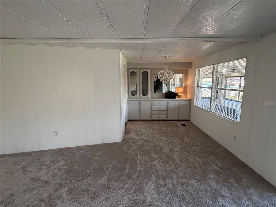 待售: $159,000 (2 贝兹, 2 浴室, 1152 平方英尺)