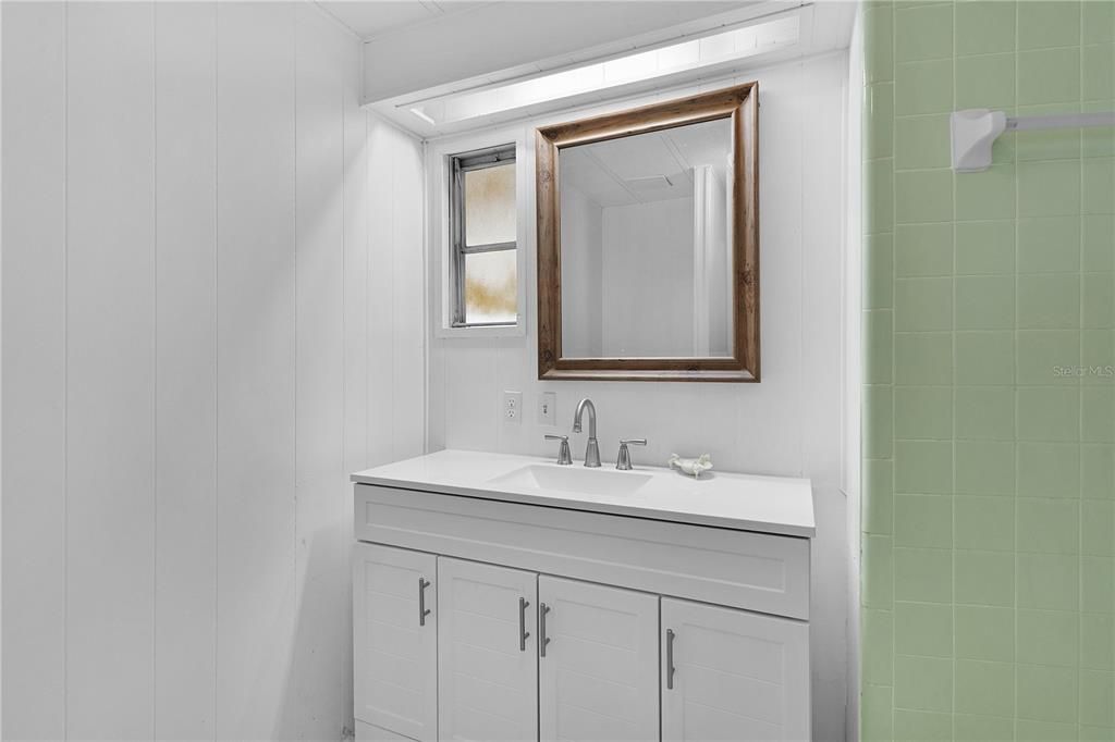 待售: $159,000 (2 贝兹, 2 浴室, 1152 平方英尺)