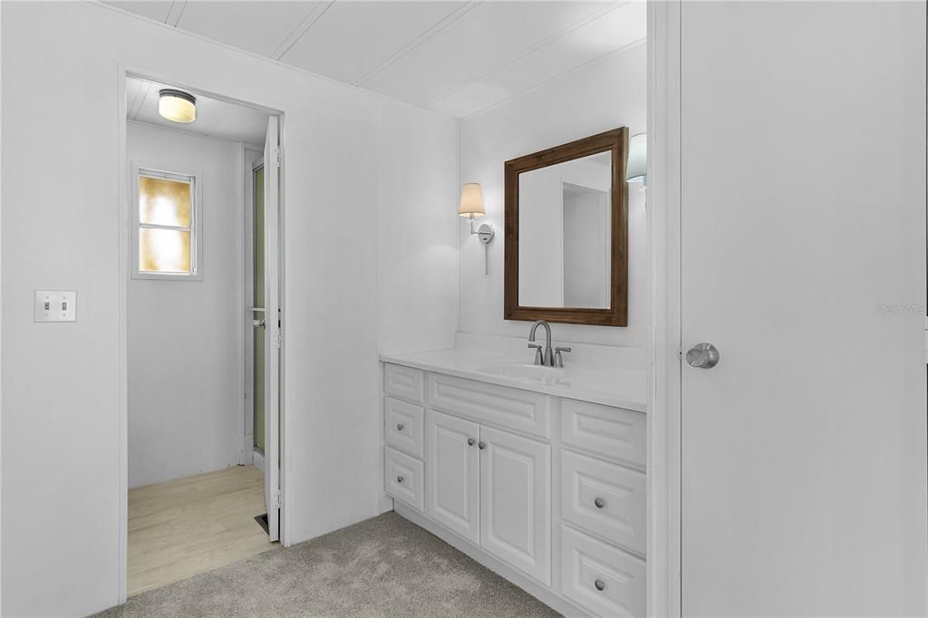 待售: $159,000 (2 贝兹, 2 浴室, 1152 平方英尺)