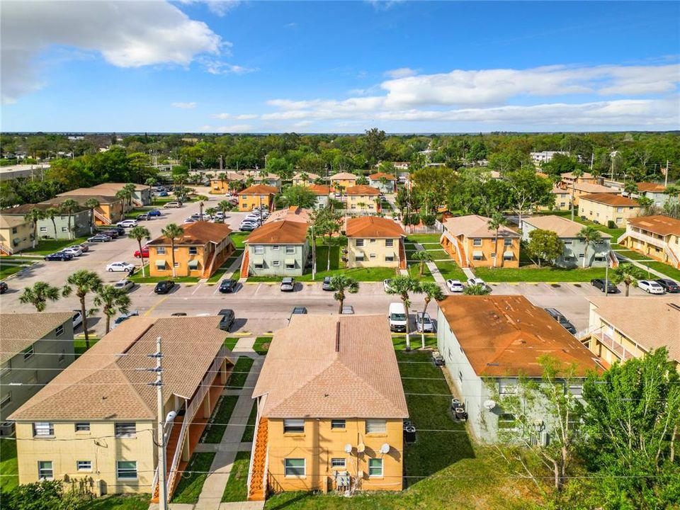 For Sale: $145,000 (2 beds, 1 baths, 784 Square Feet)