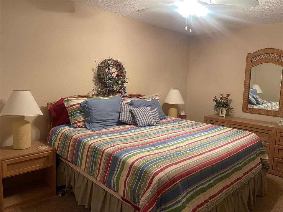 En Venta: $147,000 (2 camas, 1 baños, 816 Pies cuadrados)