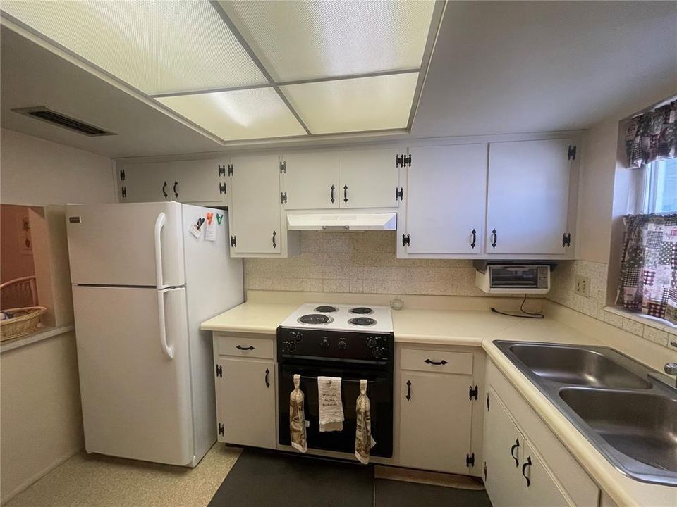 En Venta: $147,000 (2 camas, 1 baños, 816 Pies cuadrados)