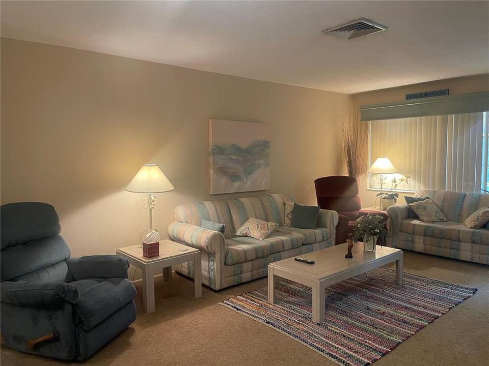 En Venta: $147,000 (2 camas, 1 baños, 816 Pies cuadrados)