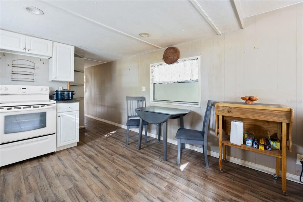 En Venta: $240,000 (4 camas, 0 baños, 1680 Pies cuadrados)