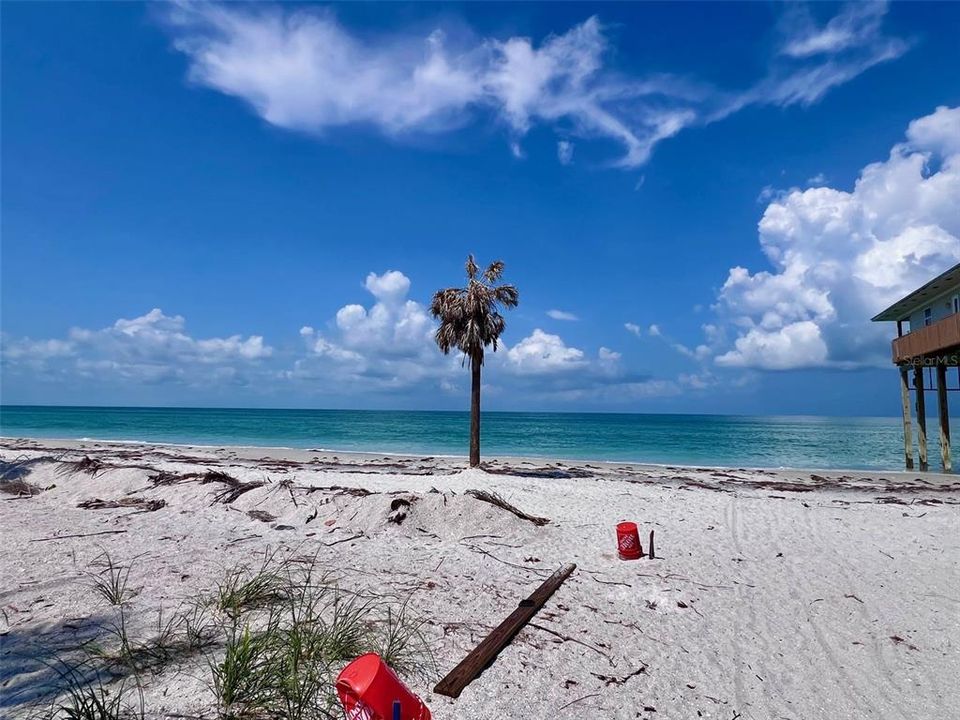 For Sale: $169,900 (0.11 acres)