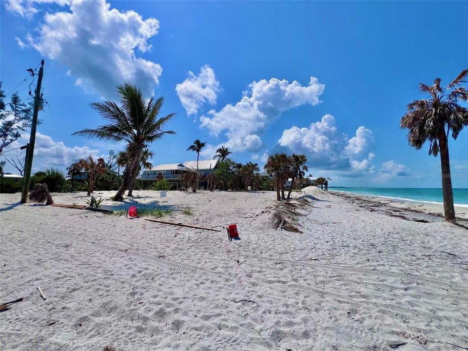 For Sale: $169,900 (0.11 acres)