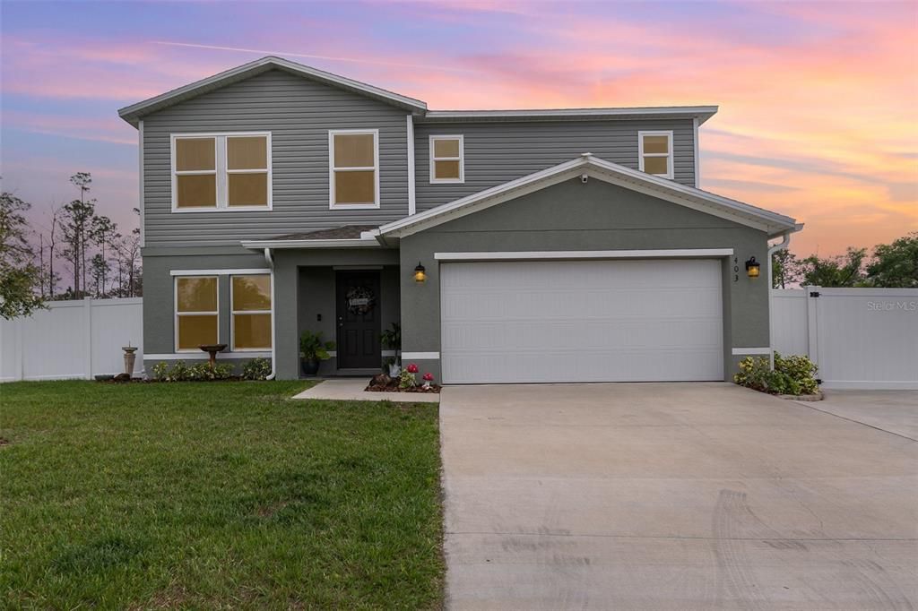 最近售出: $369,900 (5 贝兹, 3 浴室, 2277 平方英尺)