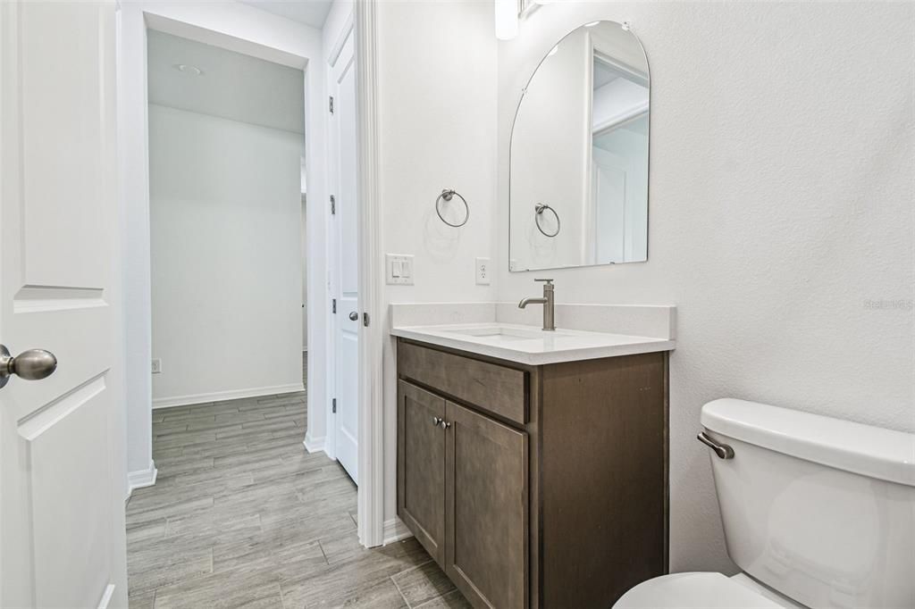 For Sale: $334,900 (2 beds, 2 baths, 1698 Square Feet)