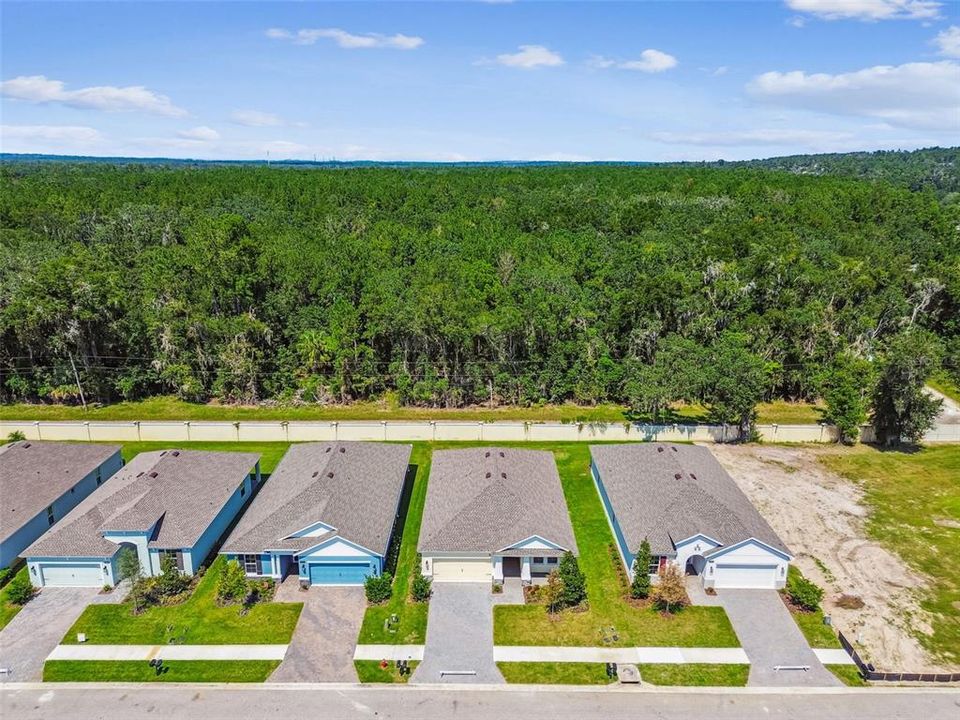 For Sale: $334,900 (2 beds, 2 baths, 1698 Square Feet)