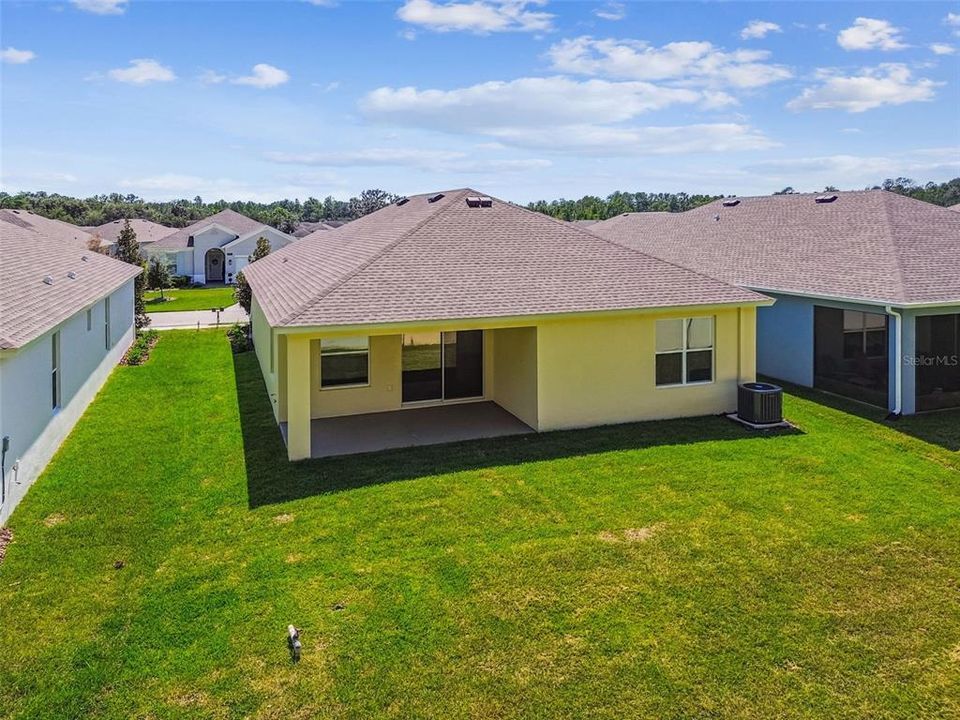 For Sale: $334,900 (2 beds, 2 baths, 1698 Square Feet)