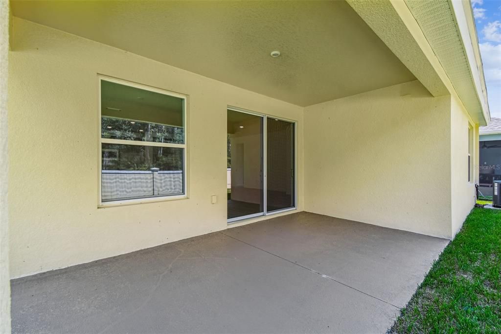 For Sale: $334,900 (2 beds, 2 baths, 1698 Square Feet)