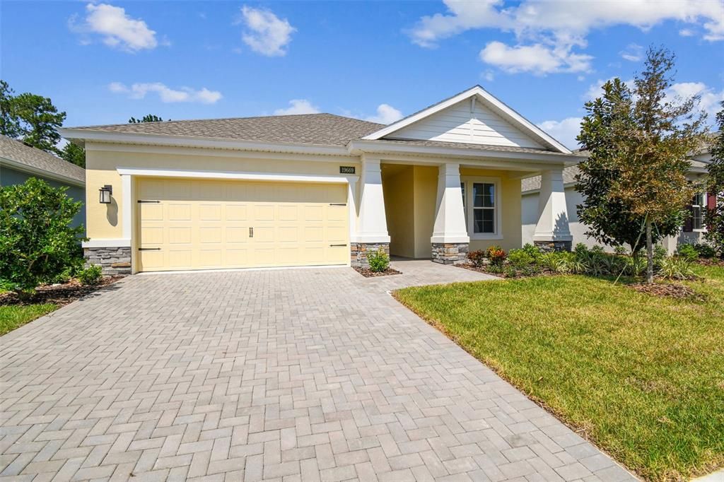 For Sale: $334,900 (2 beds, 2 baths, 1698 Square Feet)