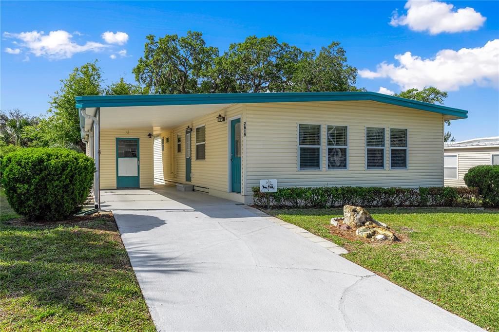 Front view of property