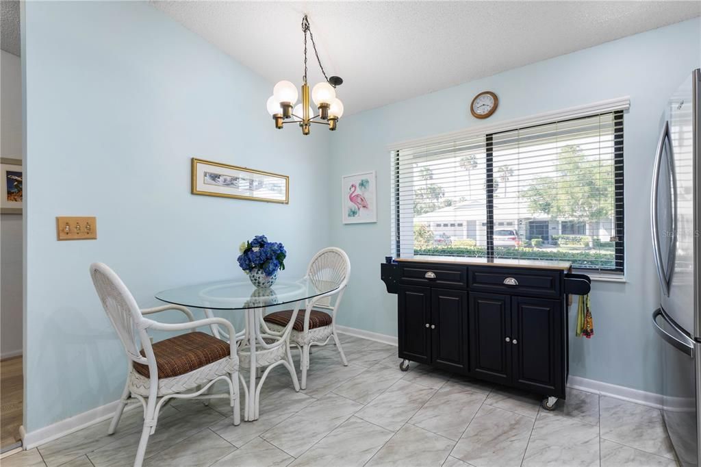 For Sale: $269,000 (2 beds, 2 baths, 1226 Square Feet)