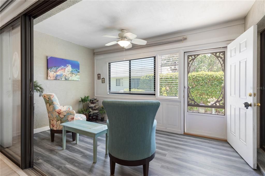 For Sale: $269,000 (2 beds, 2 baths, 1226 Square Feet)