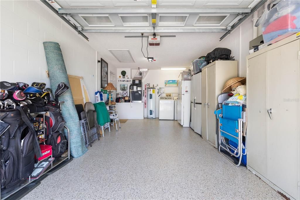 For Sale: $269,000 (2 beds, 2 baths, 1226 Square Feet)