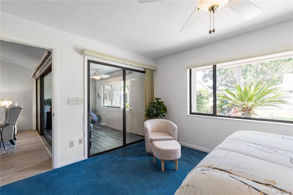 For Sale: $269,000 (2 beds, 2 baths, 1226 Square Feet)