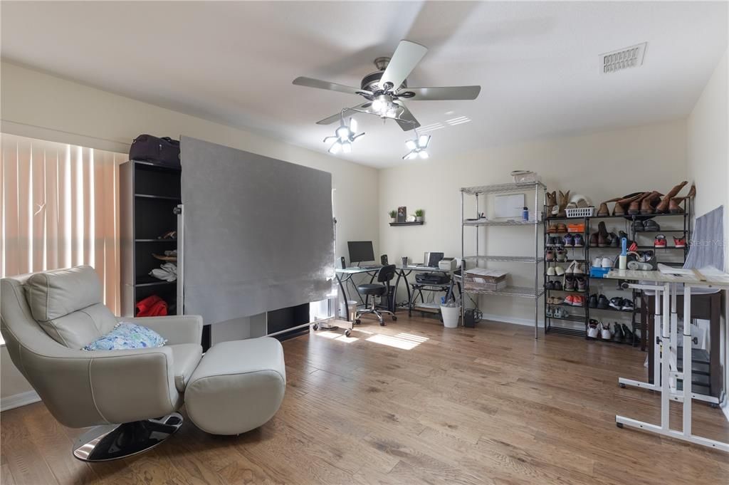 待售: $424,900 (4 贝兹, 3 浴室, 3022 平方英尺)