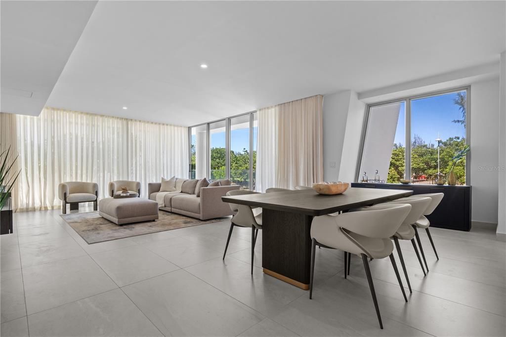 For Sale: $2,495,000 (3 beds, 3 baths, 2740 Square Feet)