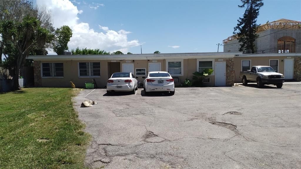 En Venta: $549,900 (3 camas, 0 baños, 2753 Pies cuadrados)