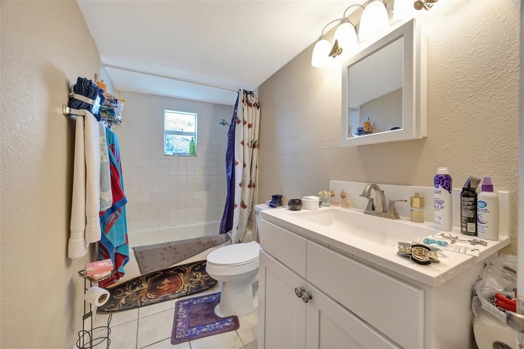 En Venta: $549,900 (3 camas, 0 baños, 2753 Pies cuadrados)