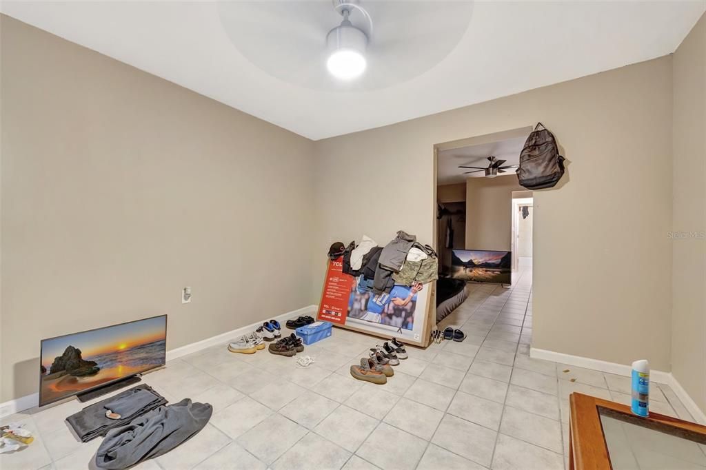 En Venta: $549,900 (3 camas, 0 baños, 2753 Pies cuadrados)