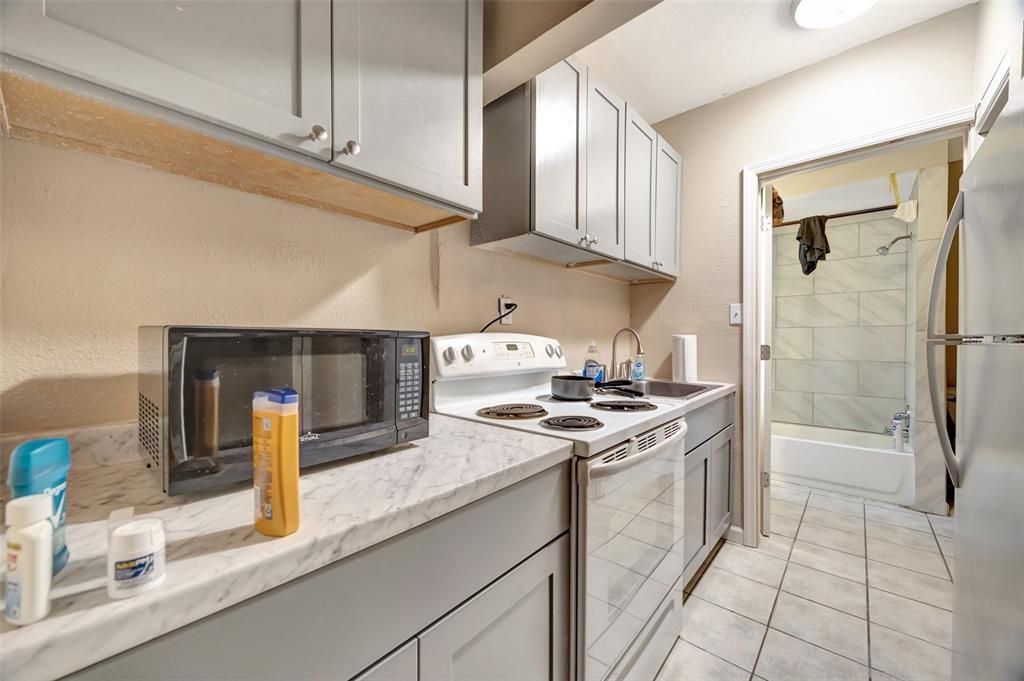 En Venta: $549,900 (3 camas, 0 baños, 2753 Pies cuadrados)