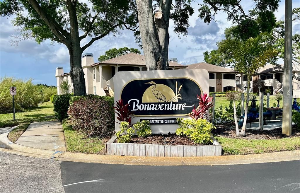 For Sale: $154,900 (1 beds, 1 baths, 570 Square Feet)