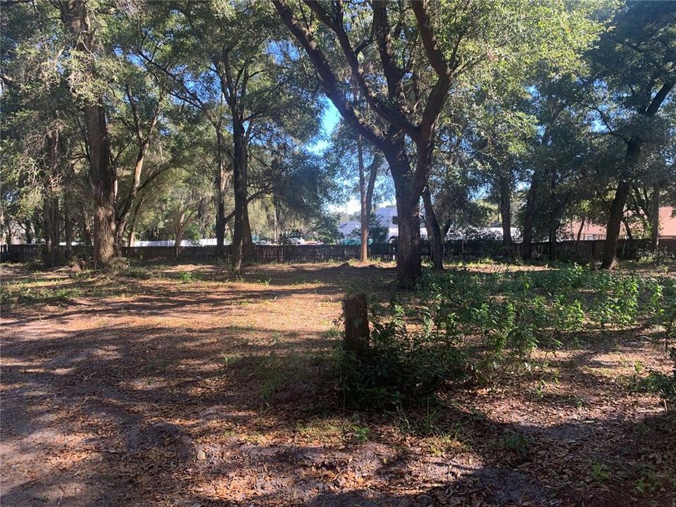 En Venta: $650,000 (2 camas, 1 baños, 2499 Pies cuadrados)