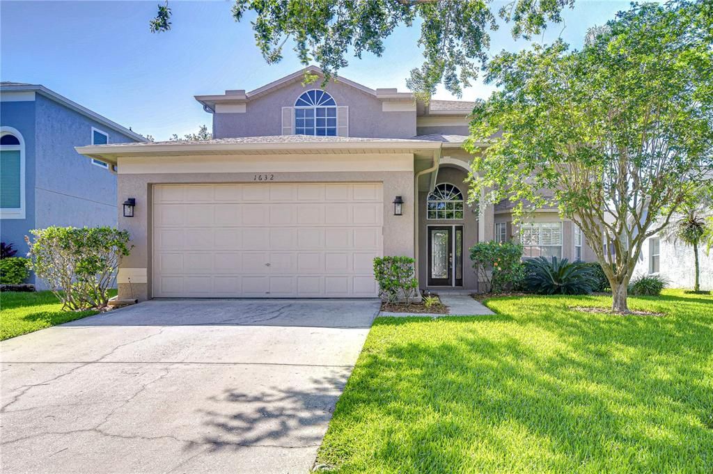 Recently Sold: $689,000 (4 beds, 3 baths, 2805 Square Feet)